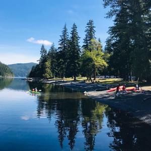 Meet your Posher, Kiyoung